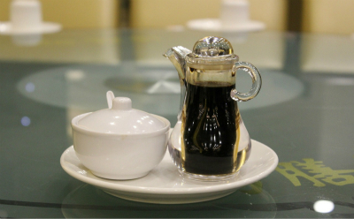 酱油什么牌子好吃没有酸味？酱油哪个牌子比较放心？