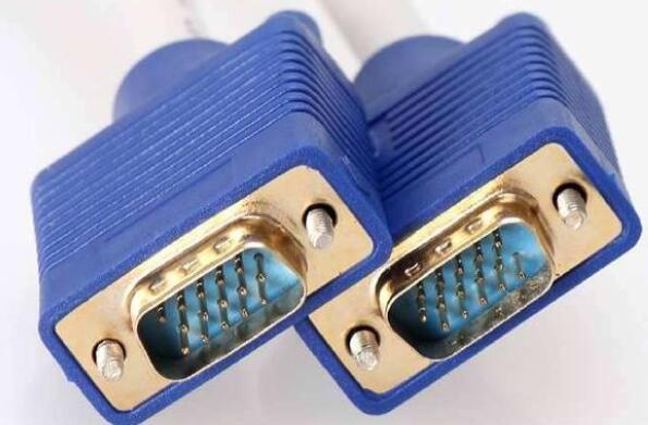 电脑的DP接口和HDMI接口用哪个效果好