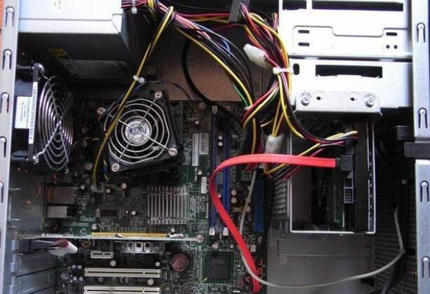 老电脑机箱漏电怎么办