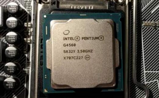 i5 3470和奔腾G4560哪个集成显卡好？