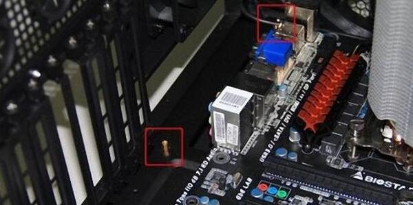 固定主板用几号螺丝刀？